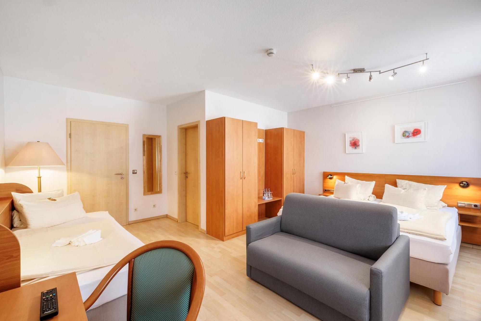 Aktivhotel Alter Kaiser Бад Емс Екстериор снимка